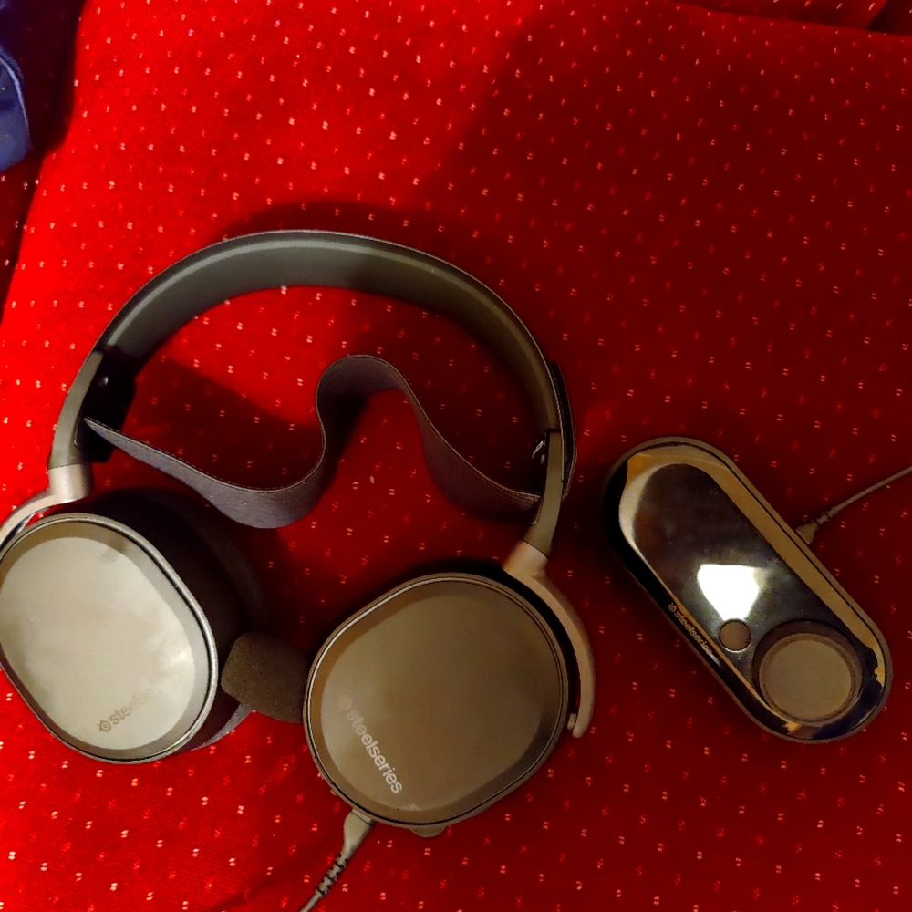 Steelseries arctis pro +gamedac